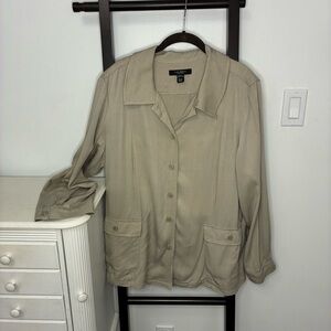 Louben Tan Utility shirt for Women. Size 20. Made in Canada. Quality! Well made!